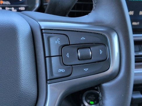 Used 2025 Chevrolet Silverado 1500 LT image 25