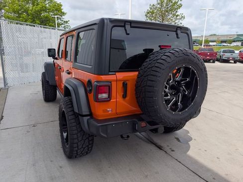 Used 2025 Jeep Wrangler Unlimited Sport AWD/4WD image 13