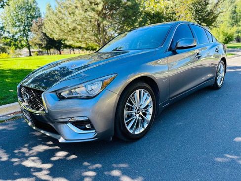 Used 2019 INFINITI Q50 Luxe w/ Essential Package (3.0T Luxe) image 3