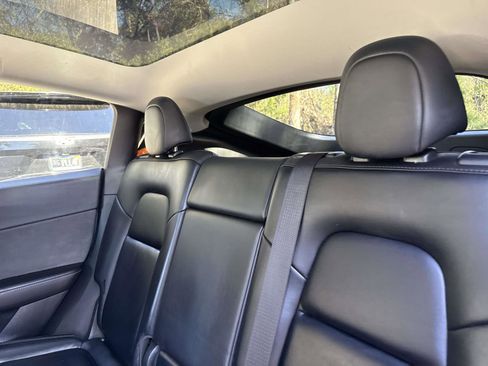 Used 2023 Tesla Model Y Long Range image 15