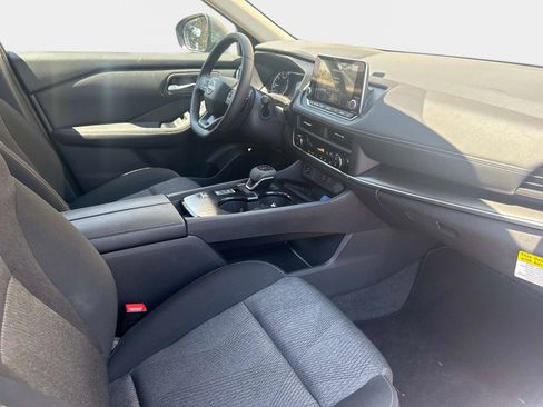Certified 2026 Nissan Rogue SV w/ Cold Weather Package FWD image 11