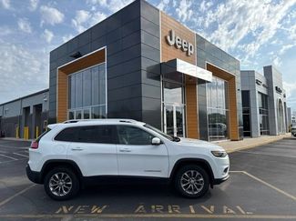 Used 2021 Jeep Cherokee Latitude Lux w/ Mopar Interior Package AWD/4WD video 1