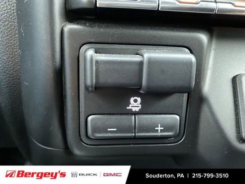 Used 2021 GMC Sierra 1500 Elevation w/ Preferred Package image 41