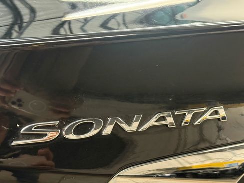 Used 2013 Hyundai Sonata Limited image 13