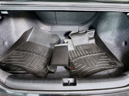 Used 2018 Honda Accord EX image 27