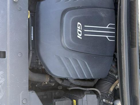 Used 2018 Kia Sedona L FWD image 20