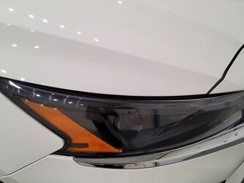 Used 2024 Nissan Altima 2.5 S image 8