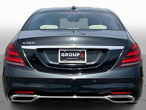 Used 2019 Mercedes-Benz S 560 Sedan image 5