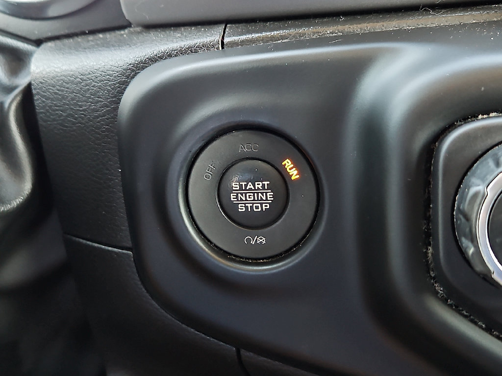 Used 2022 Jeep Gladiator Sport AWD/4WD image 26