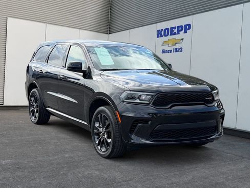 Used 2025 Dodge Durango GT AWD/4WD image 7