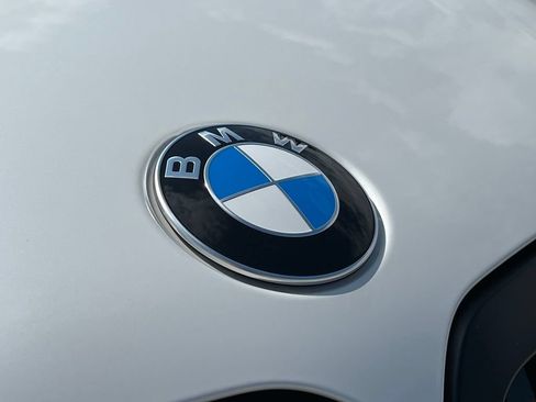 Used 2027 BMW X7 xDrive40i w/ M Sport Package AWD/4WD image 11