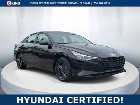 Certified 2023 Hyundai Elantra SEL FWD image 1