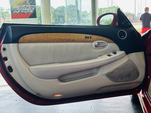 Used 2005 Lexus SC 430 Convertible RWD image 31