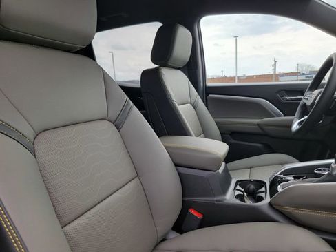 New 2026 Chevrolet Colorado ZR2 AWD/4WD image 15