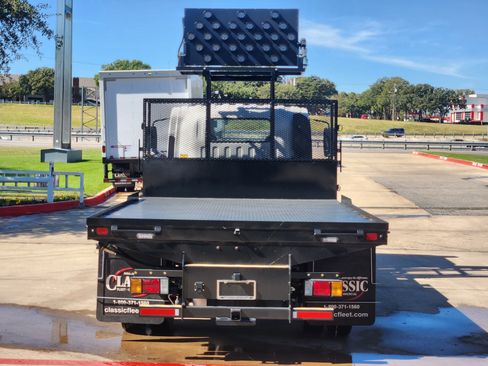 New 2024 Chevrolet Low Cab Forward image 12