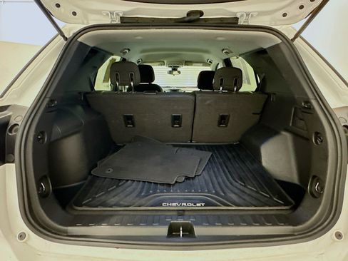 Used 2020 Chevrolet Equinox LT image 30