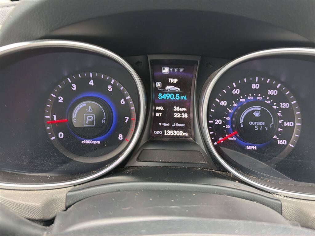 Used 2013 Hyundai Santa Fe Sport AWD/4WD image 16