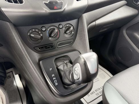 Used 2016 Ford Transit Connect XL FWD image 27