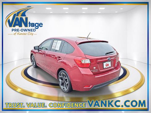 Used 2016 Subaru Impreza 2.0i AWD/4WD image 9