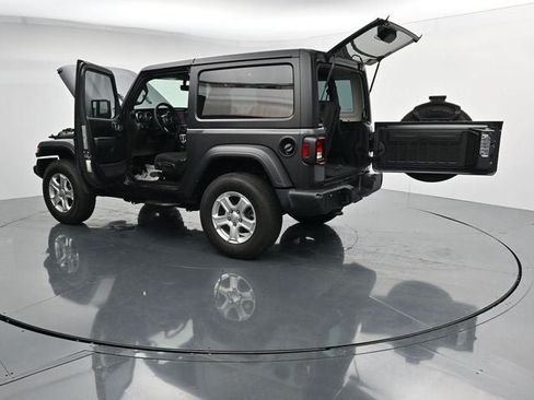 Used 2023 Jeep Wrangler Sport AWD/4WD image 45