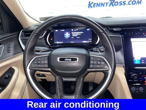 Used 2021 Jeep Grand Cherokee L Limited image 15