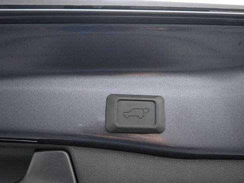 Certified 2024 Toyota RAV4 XLE w/ Convenience Package image 24