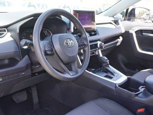 Certified 2025 Toyota RAV4 XLE w/ Convenience Package AWD/4WD image 13