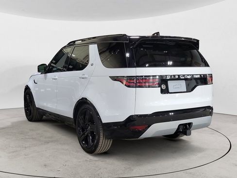 New 2026 Land Rover Discovery Limited Edition image 3