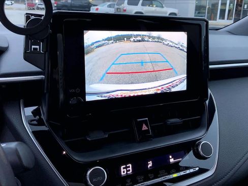 Used 2024 Toyota Corolla SE image 27