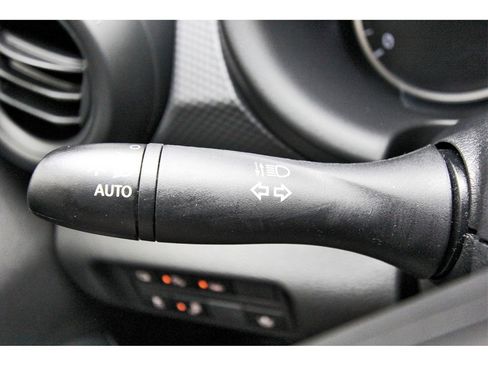 Certified 2025 Nissan Kicks Play S image 15