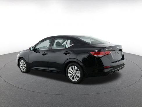 Used 2025 Nissan Sentra S FWD image 7