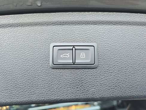 Used 2023 Audi Q5 2.0T Premium Plus w/ Premium Plus Package image 13