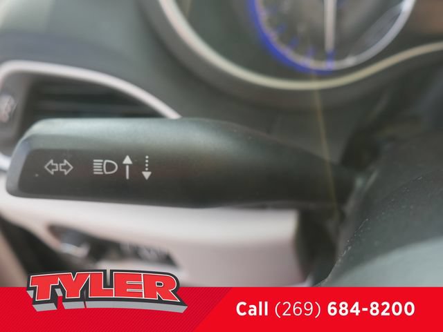 Used 2022 Chrysler Pacifica Touring-L FWD image 26