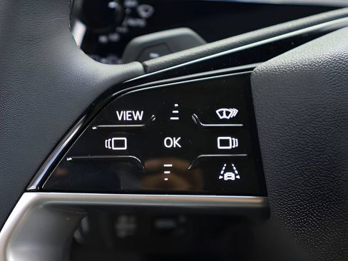 New 2026 Audi Q3 quattro 2.0T AWD/4WD image 17