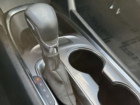 Used 2023 Chevrolet Malibu LT image 19