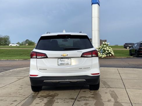 Used 2023 Chevrolet Equinox Premier AWD/4WD image 10