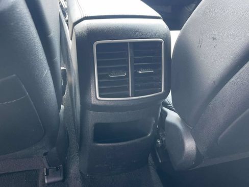 Used 2024 Kia Sportage EX FWD image 13