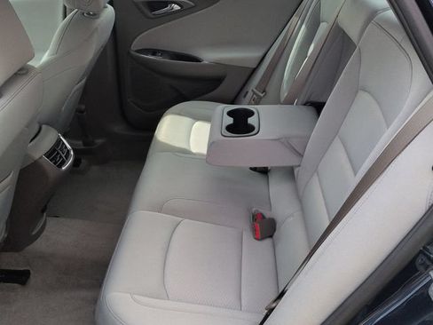 Used 2020 Chevrolet Malibu LT FWD image 22