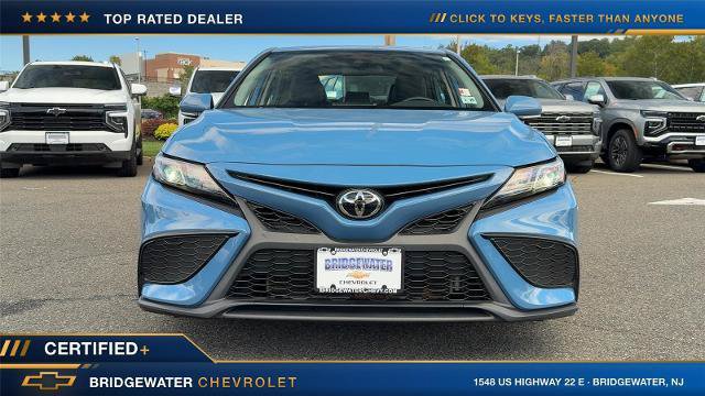 Used 2024 Toyota Camry SE AWD/4WD image 4