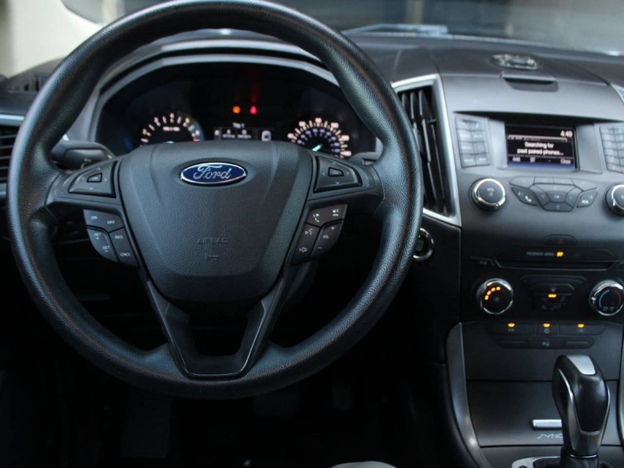 Used 2017 Ford Edge SE FWD image 23