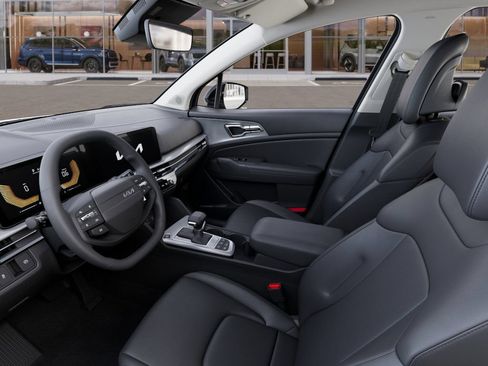 New 2026 Kia Sportage EX FWD image 17