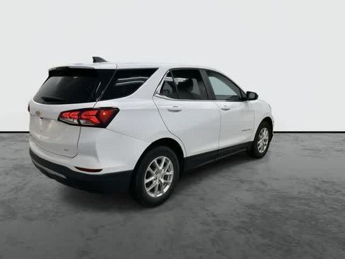 Used 2023 Chevrolet Equinox LT FWD image 4