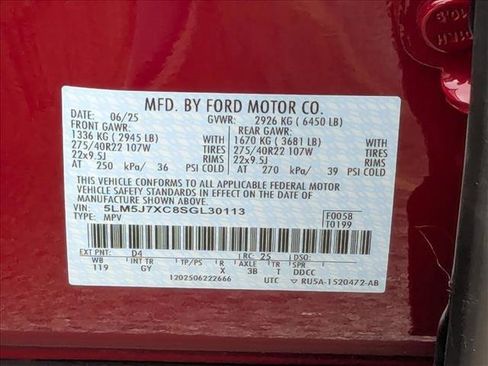 New 2025 Lincoln Aviator Reserve w/ Equipment Group 201A image 18