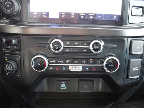 Used 2023 Ford F350 Lariat w/ Tremor Off-Road Package AWD/4WD image 44