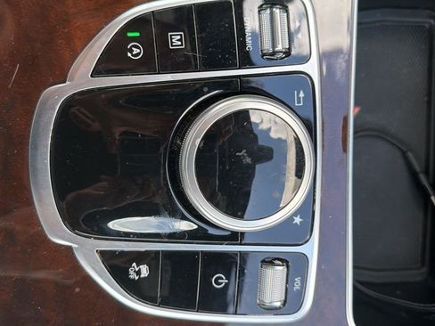 Used 2018 Mercedes-Benz GLC 300 GLC 300 image 26