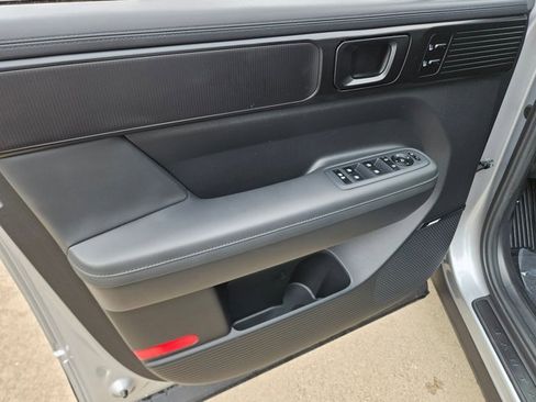 Used 2025 Hyundai Santa Fe Calligraphy image 13