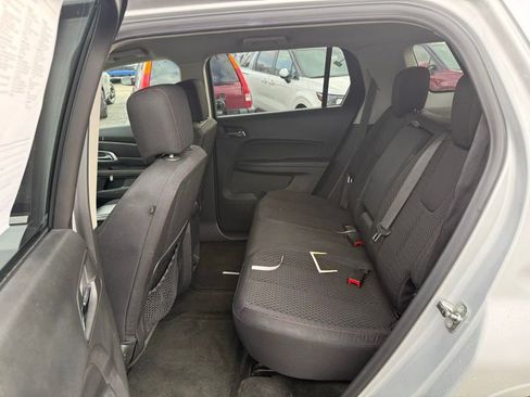 Used 2015 GMC Terrain SLE image 9