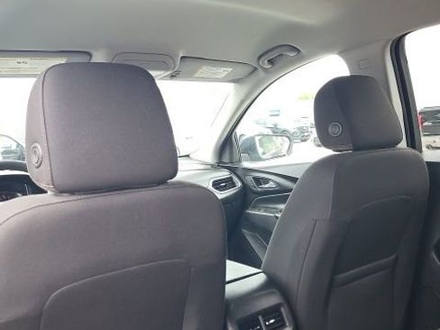 Used 2023 Chevrolet Equinox LT image 12