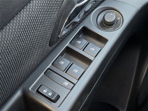 Used 2016 Chevrolet Cruze LT w/ Technology Package image 25