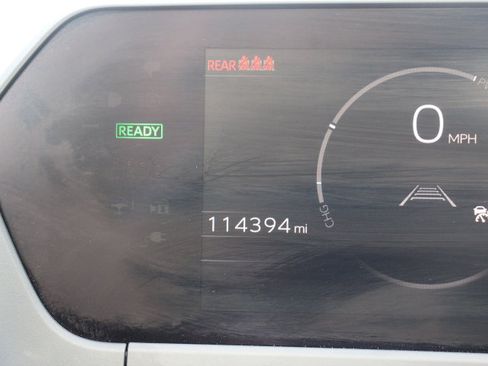 Used 2023 Toyota bZ4X XLE image 28